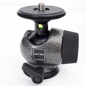 Gitzo GH1780 Center Magnesium Ballhead Italy - Supports 22 lbs